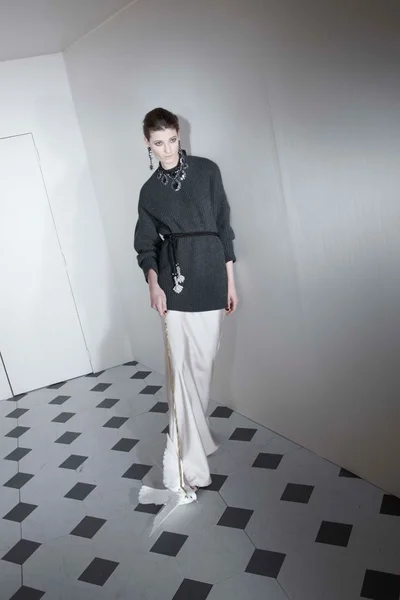 Look 29